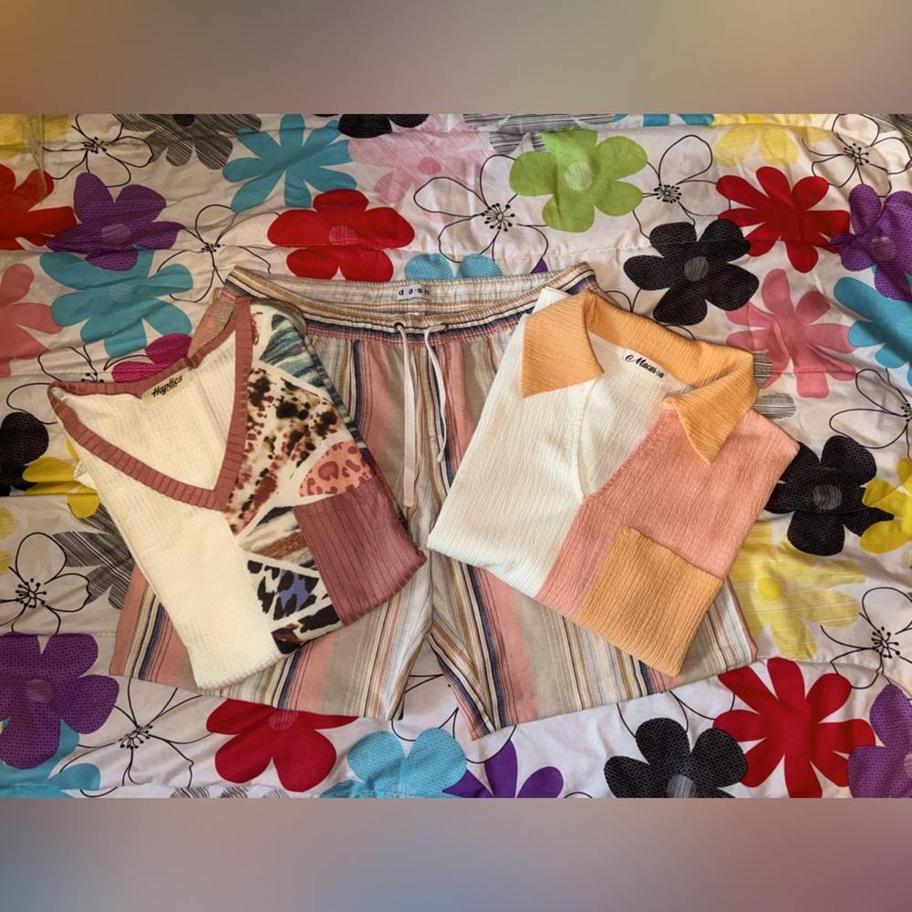 5. Bundle Linen Pant with New Two Tops